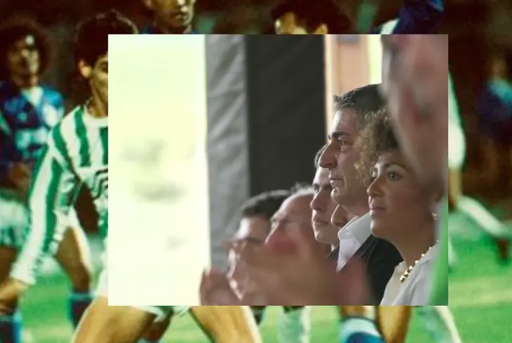 Sachi Escobar en medio del homenaje de leyendas en Atlético Nacional Foto: Captura de YouTube Nacionaloficial