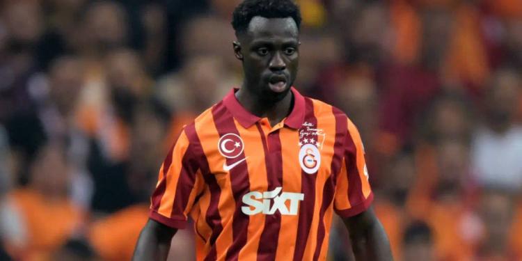 En Turquía ya lo saben, la leyenda que se rinde ante Davinson Sánchez