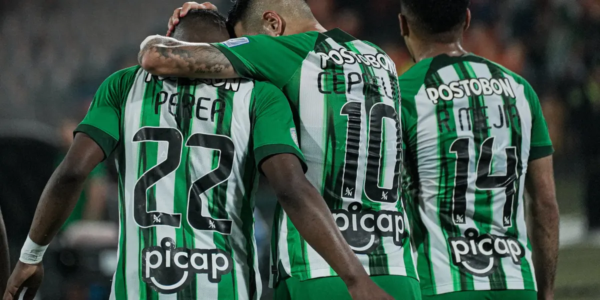 Óscar Perea, Pablo Cepellini y Robert Mejia, jugadores de Atlético Nacional